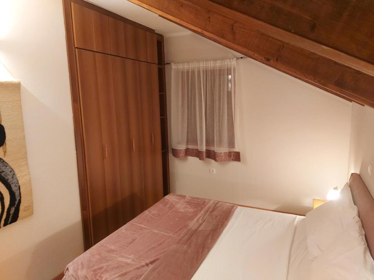 Apartments Villa Aurora Ražanac Eksteriør bilde