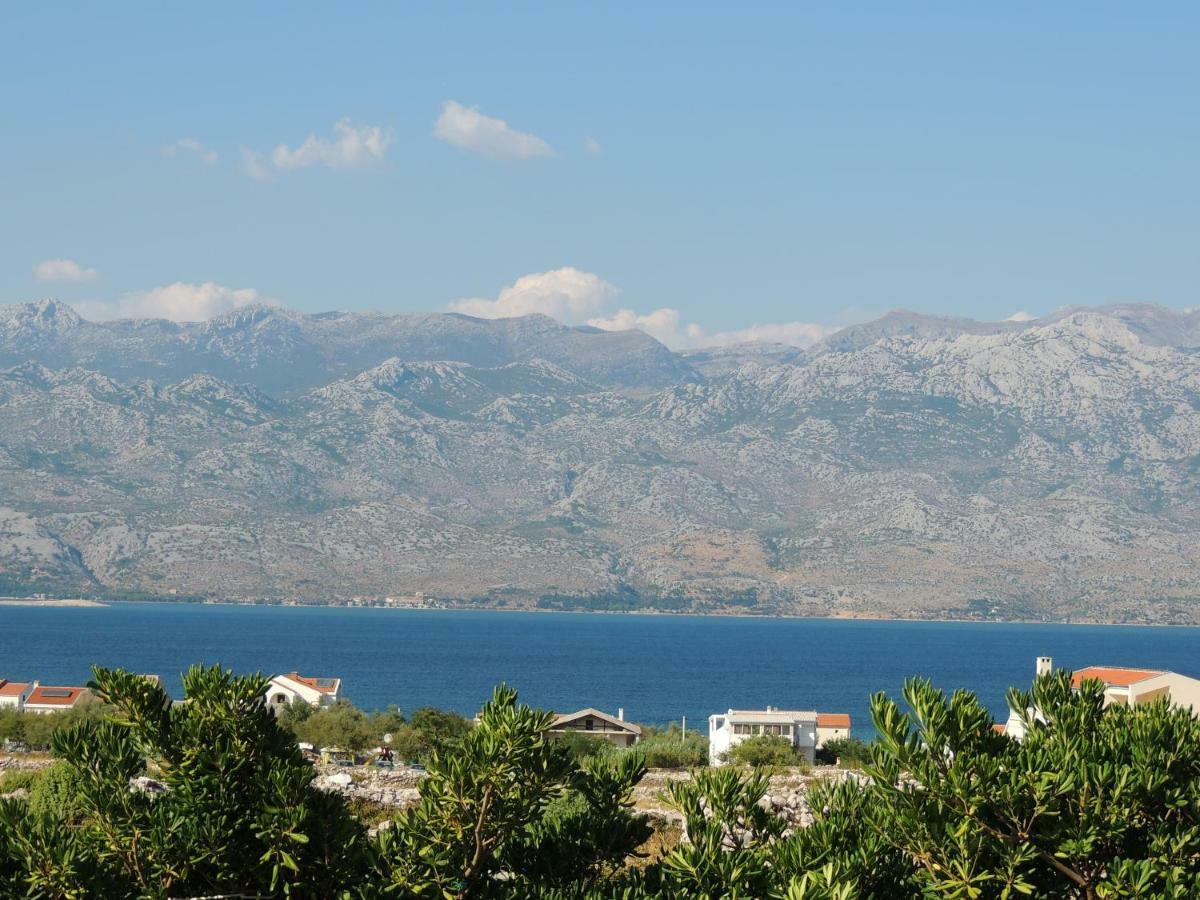 Apartments Villa Aurora Ražanac Eksteriør bilde